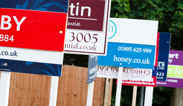 Should I use multiple agents to sell my home? Pros & cons